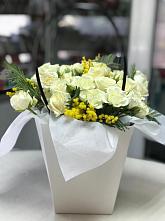 Цветочная композиция из Розы  в Чугуевке